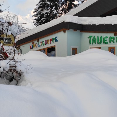 Garten der Kindergruppe im Winter