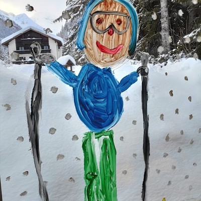 Skifahrer in der Kindergruppe